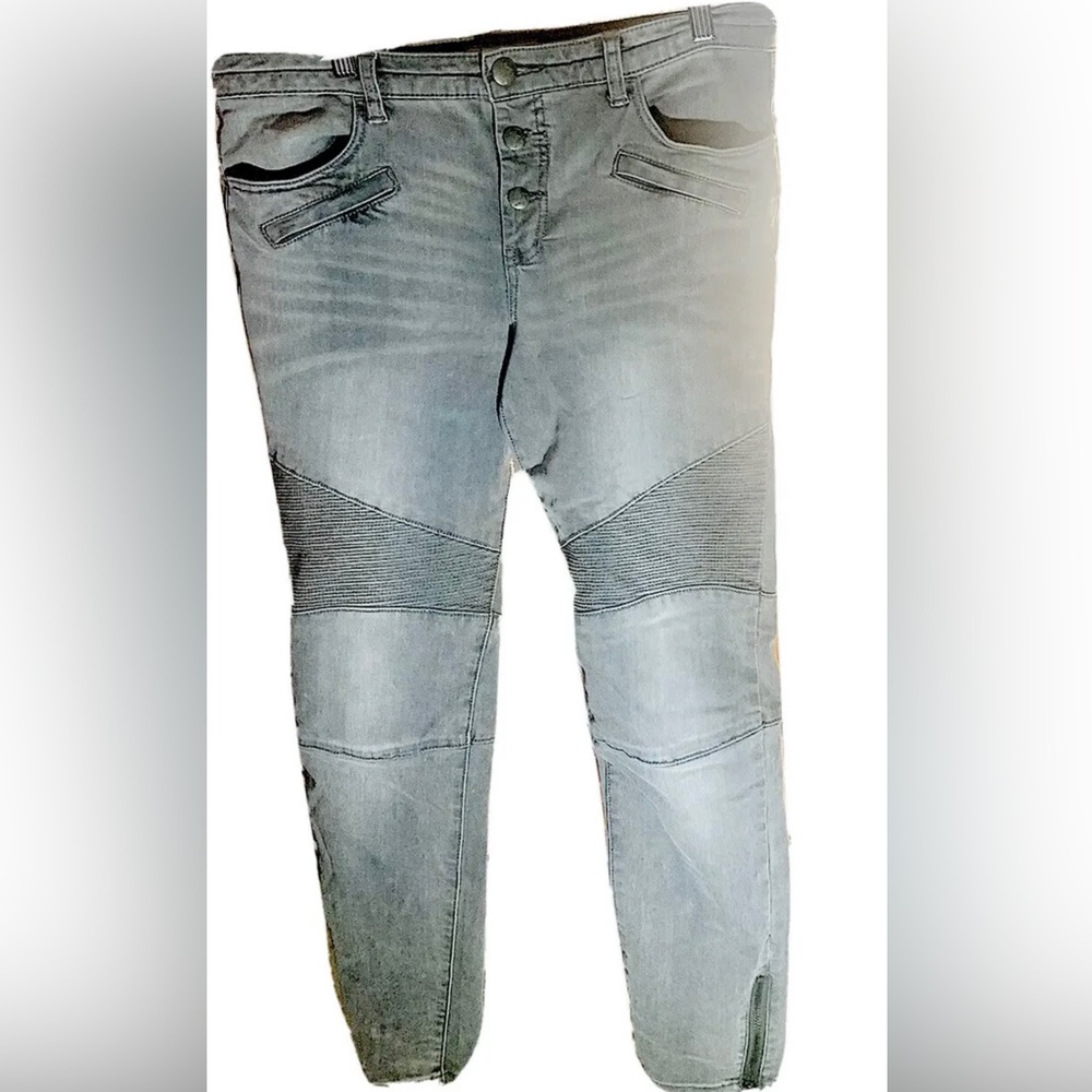 Free People Millennium Moto Botton Fly Zipper Ankle Grey Jeans Women’s Size 30